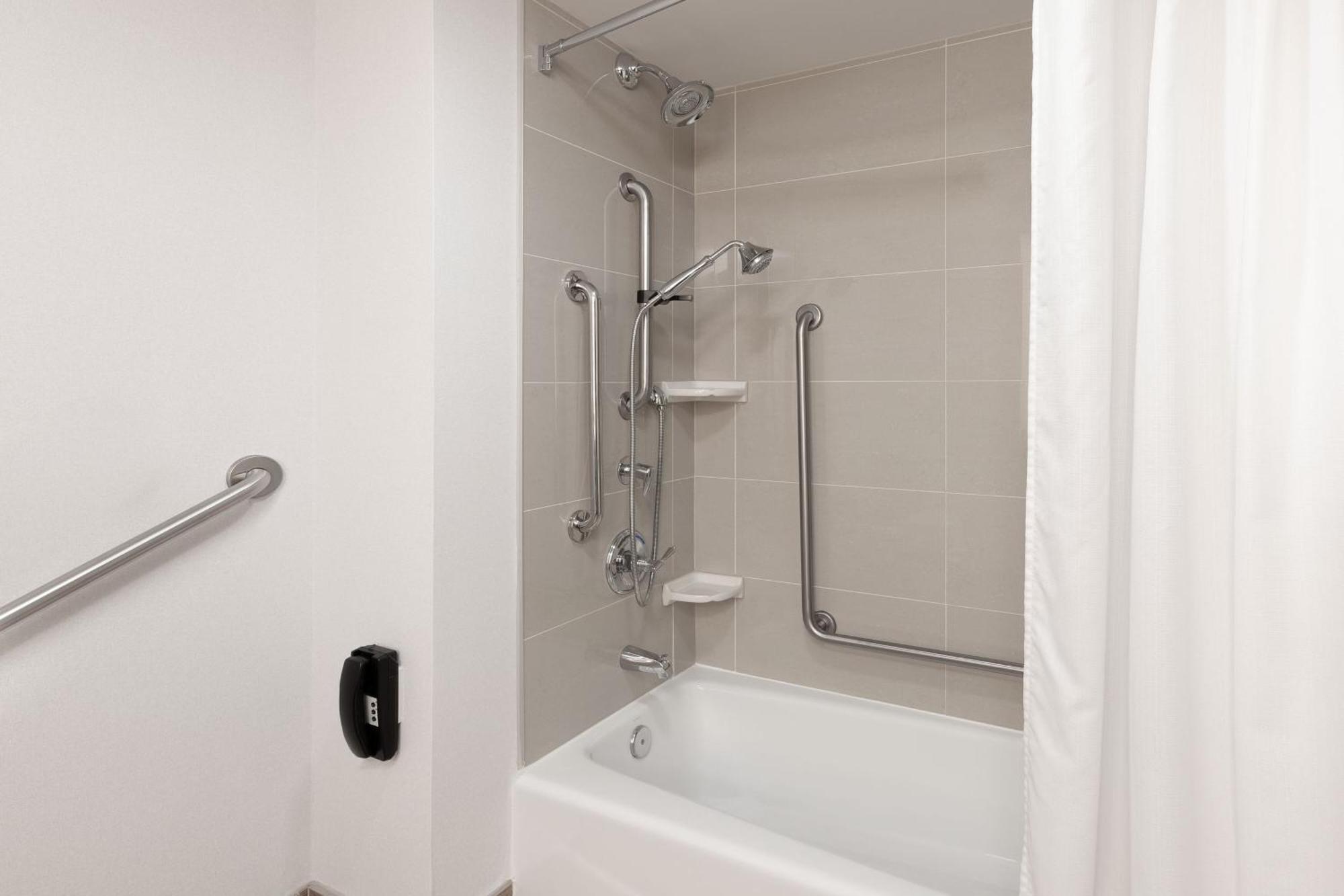 Towneplace Suites By Marriott Sudbury Exterior photo