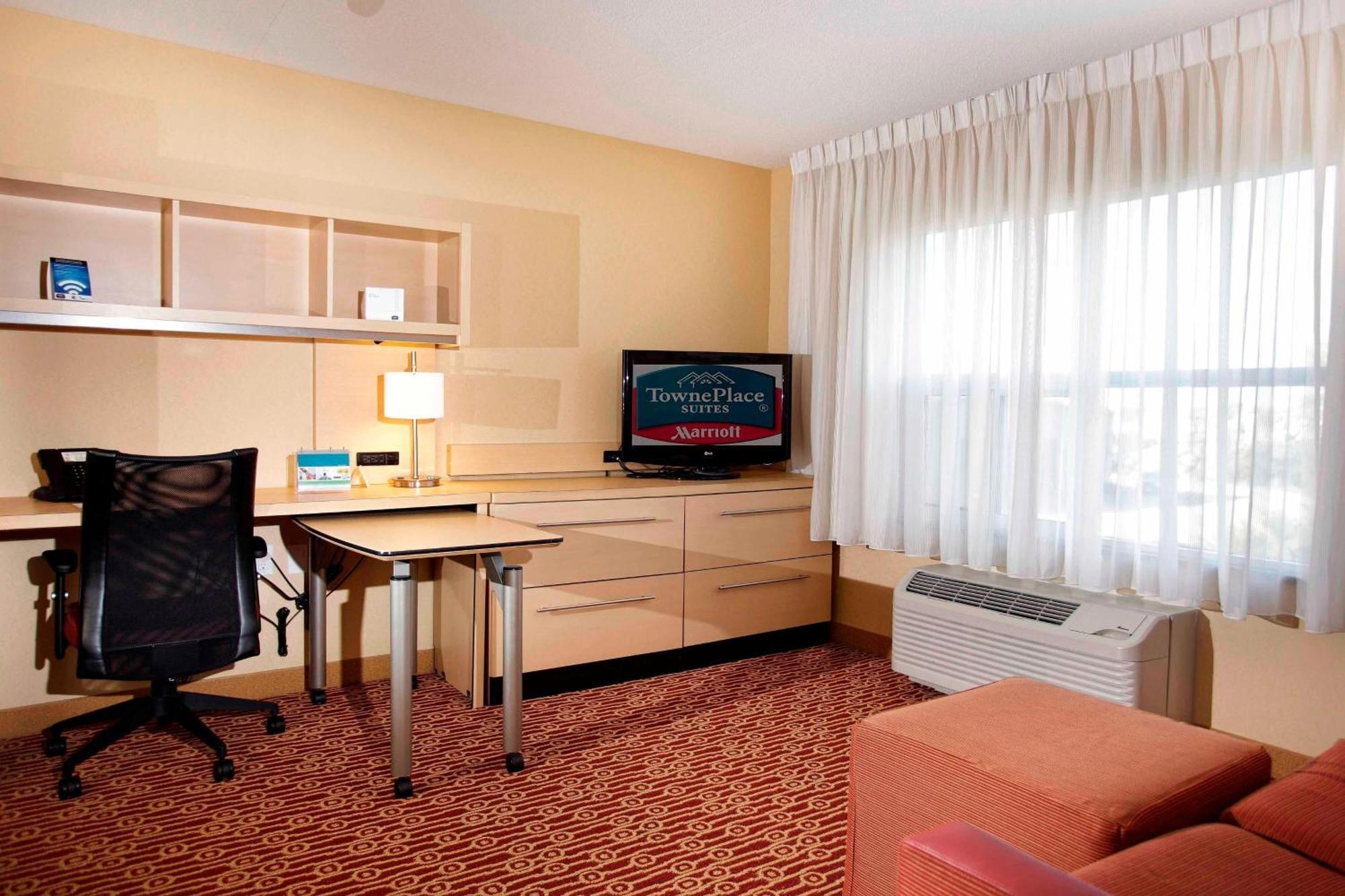 Towneplace Suites By Marriott Sudbury Exterior photo