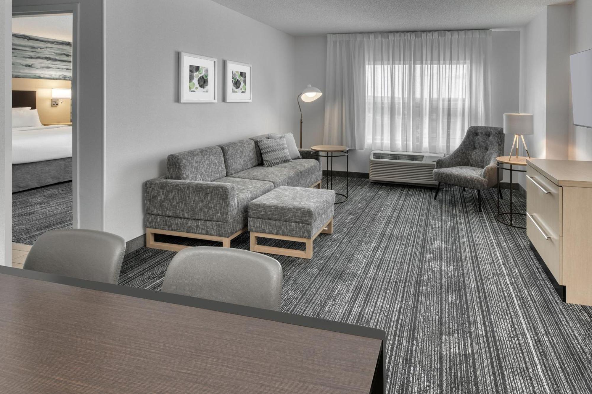 Towneplace Suites By Marriott Sudbury Exterior photo